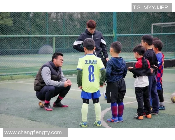 足球基本知识全解析助你成为球场上的高手与战术大师